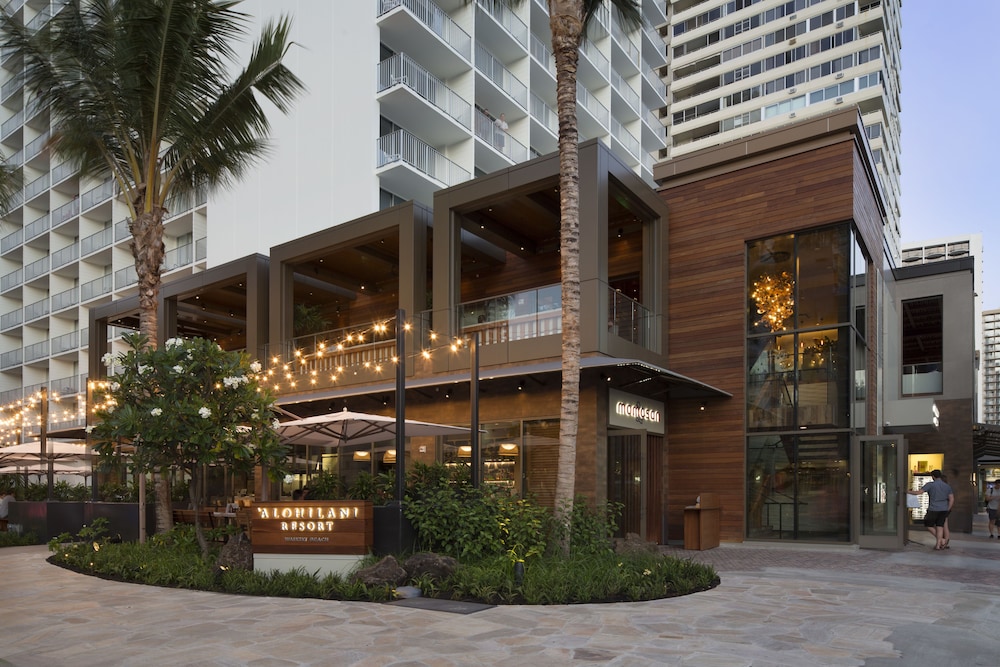 Alohilani Resort Waikiki Beach 60/67