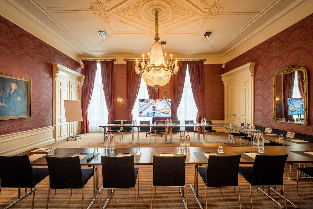 Grand Hotel Casselbergh 59/69