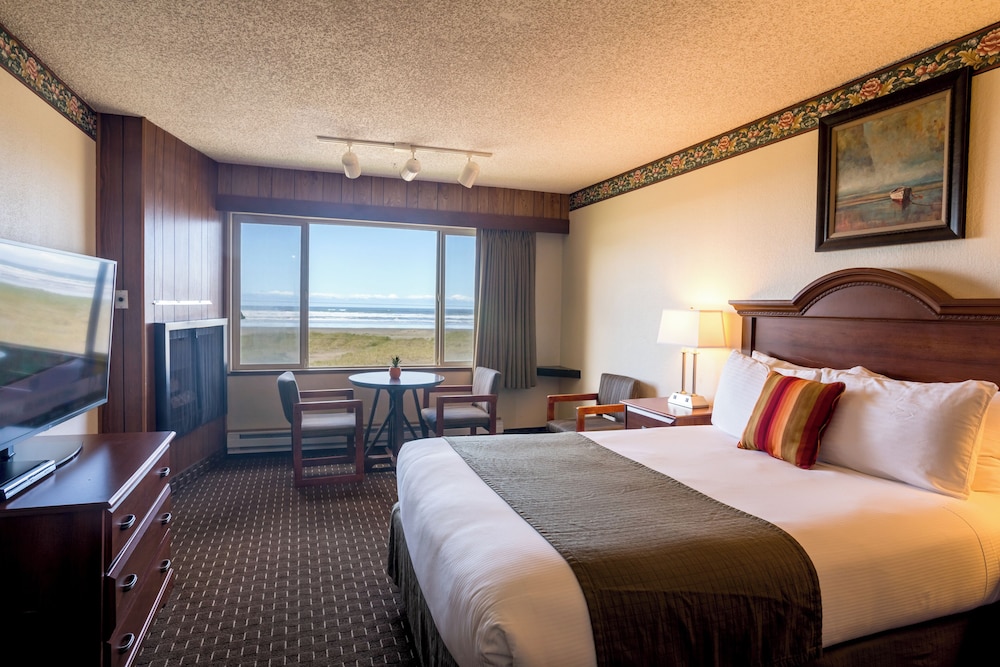 Ebb Tide Oceanfront Inn 27/73