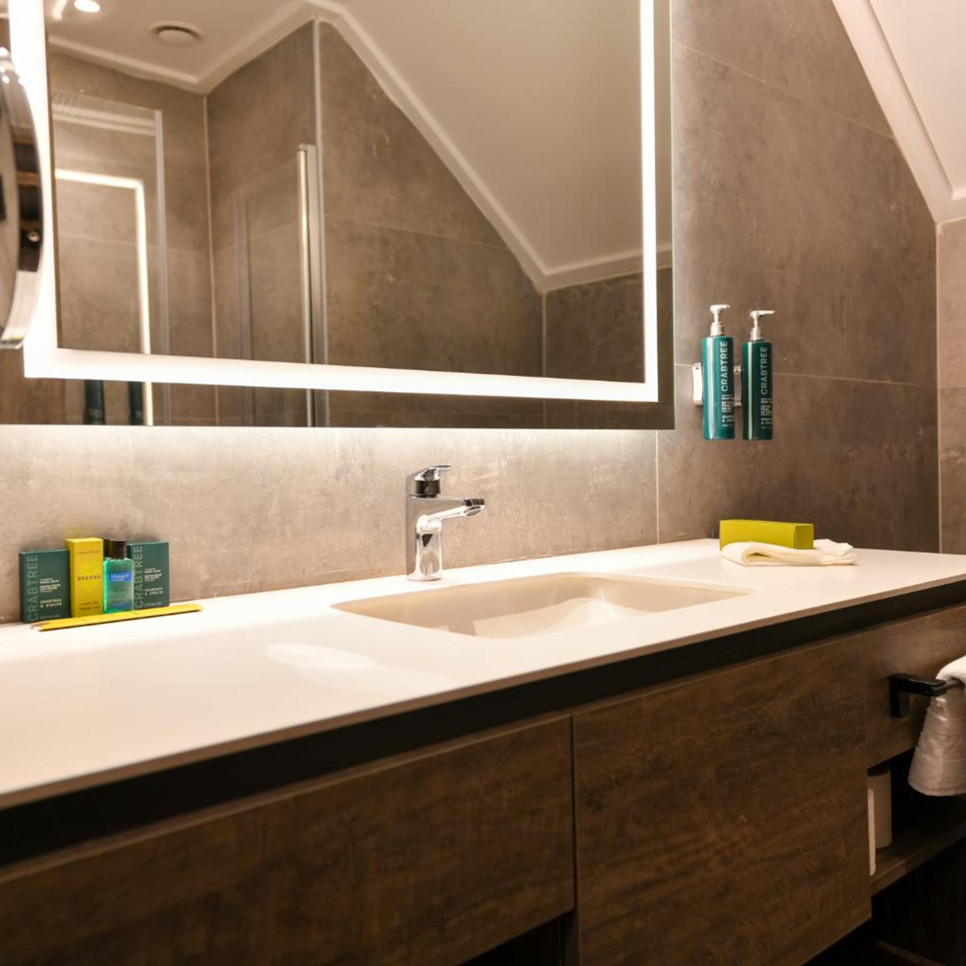 جناح بسرير كينج بغرفتي نوم، Doubletree by Hilton Kars Sarikamis 5/5