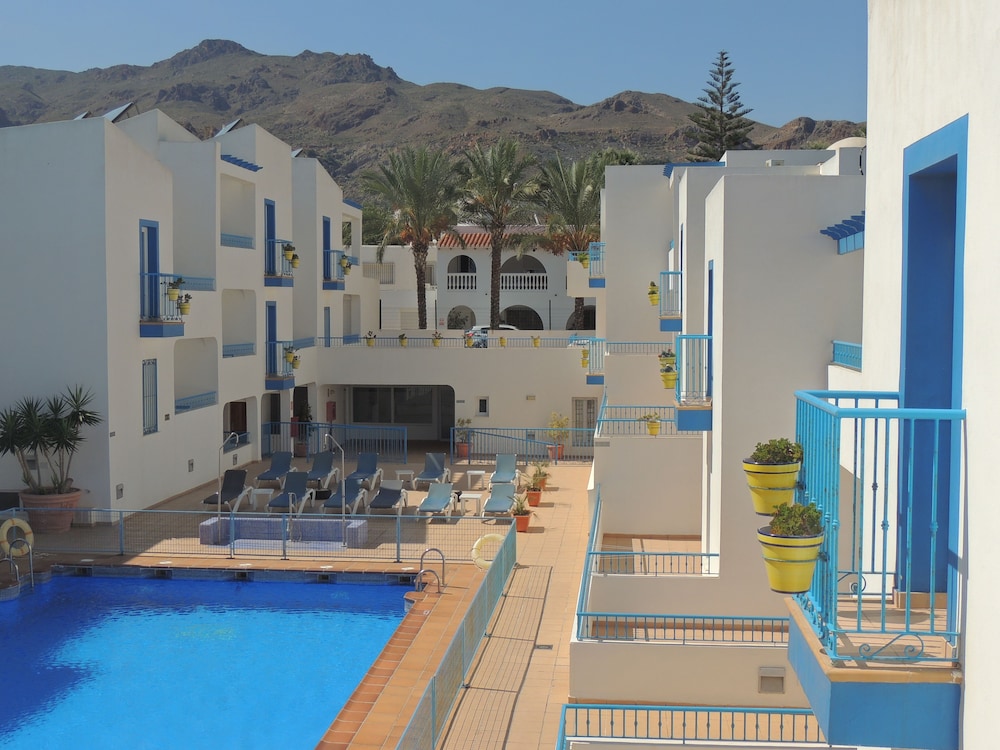 Punta Del Cantal Hotel Suites 38/48
