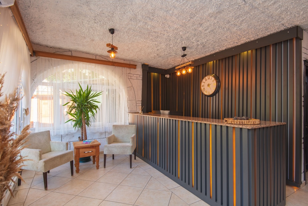 Manzara Hotel 8/50