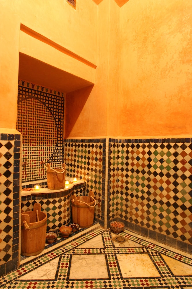 Dar Al Andalous Riad 28/71