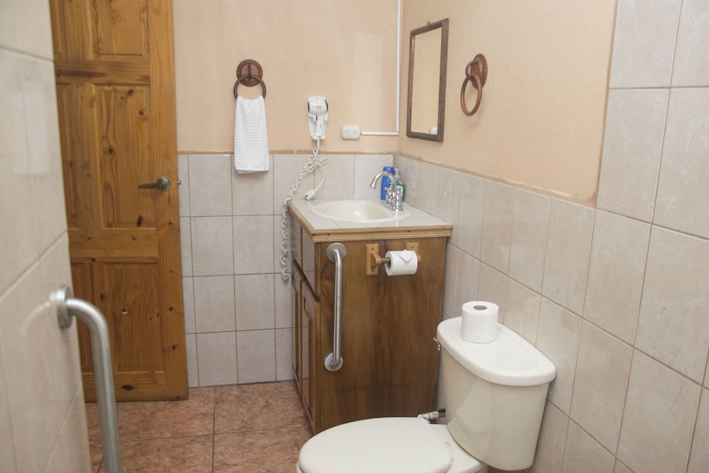 Nepenthe B&B 45/50