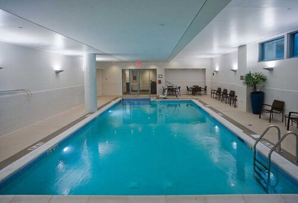 Hyatt Place Bloomington/Normal 28/56