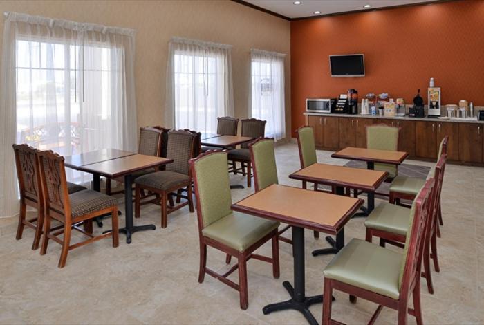 La Bonita Inn and Suites - Crane 17/40