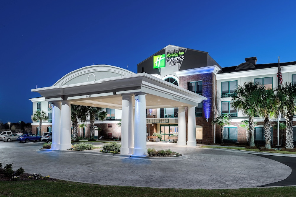 Holiday Inn Express and Suites Florence I-95 and I-20 Civic Ctr, an IHG Hotel 5/70