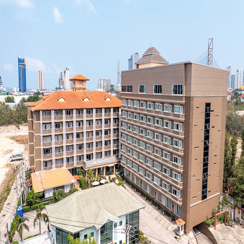 Sunday JA Plus Hotel in PATTAYA