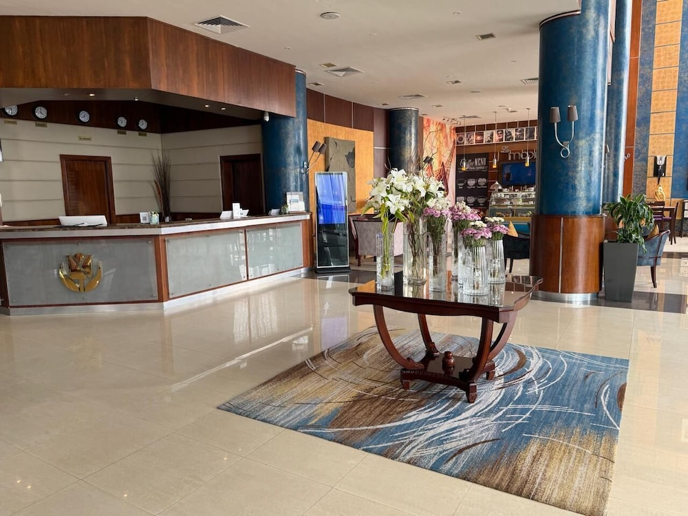 فندق جولدن توليب الخبر كورنيش(Golden Tulip Al Khobar) 17/81