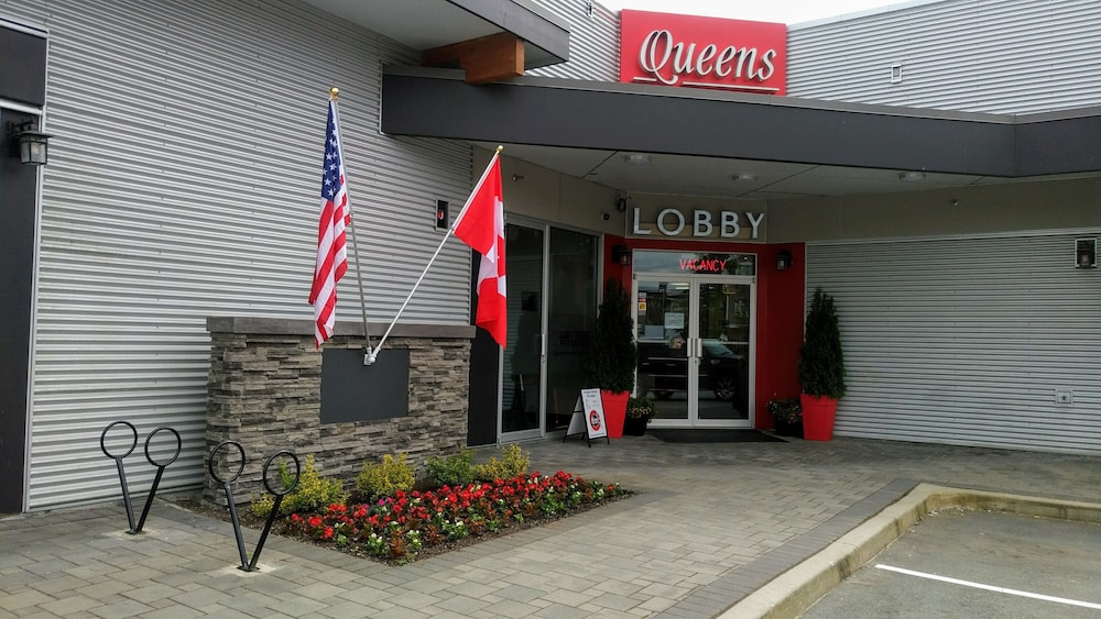 Queens Hotel 62/65