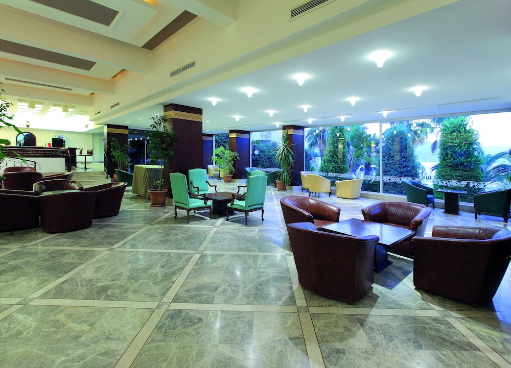 Fortezza Beach Resort 53/70