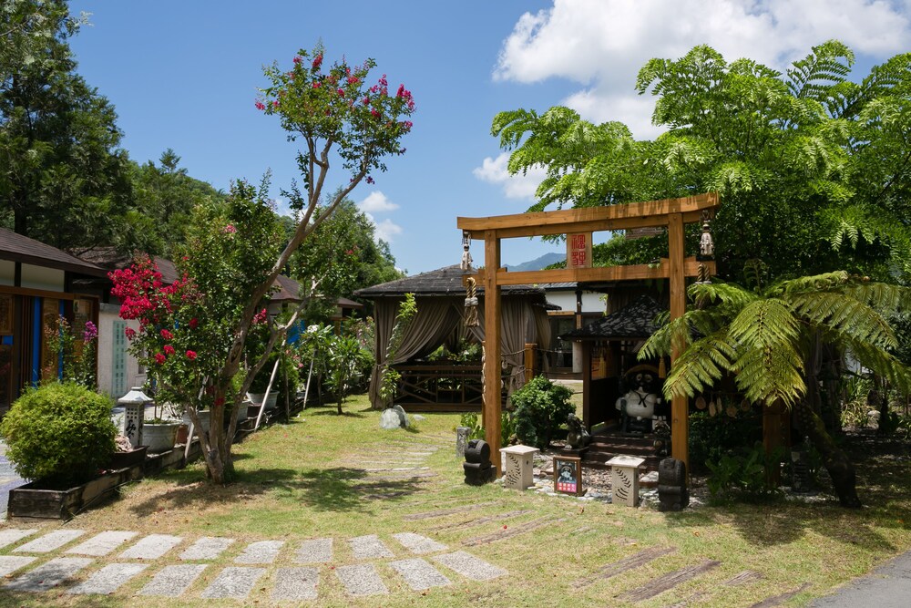 Grand Orchid Villa Resort 35/50