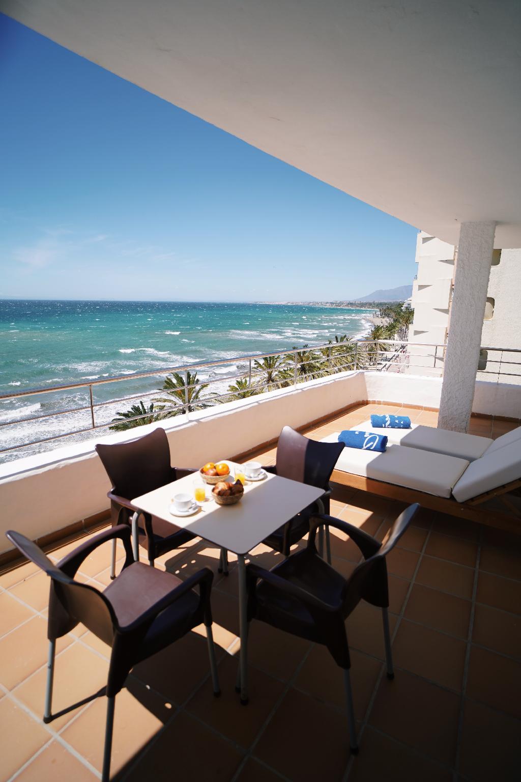 1 Bedroom, Apartment, Single, Side View, Balcony