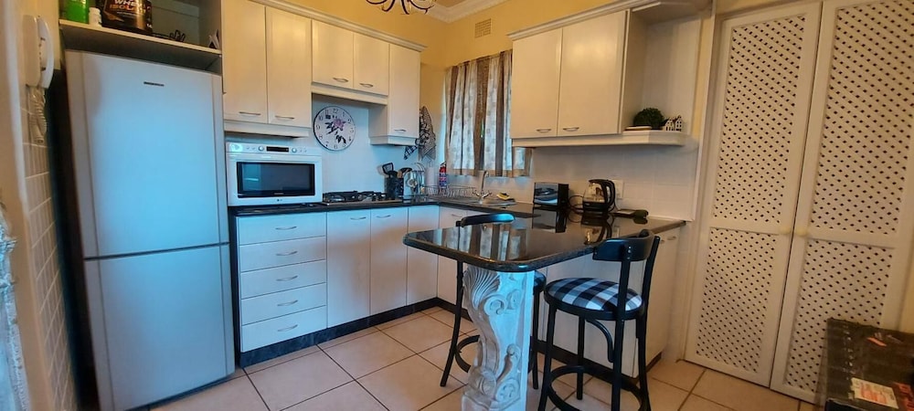 Roosboom Luxury Apartments 33/50