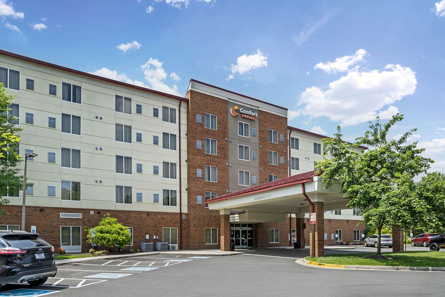 Comfort Suites At Virginia Center Commons 38/39