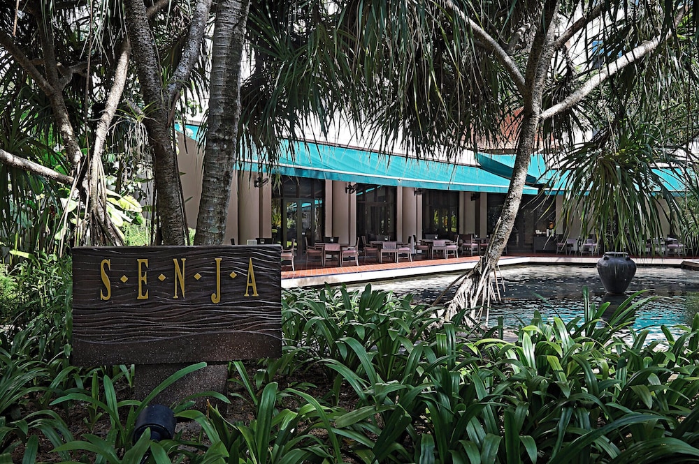 The Saujana Hotel Kuala Lumpur 64/68