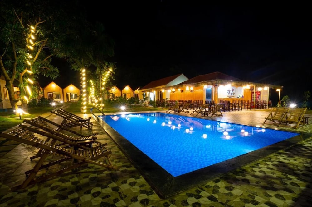 Trang An Retreat 19/70