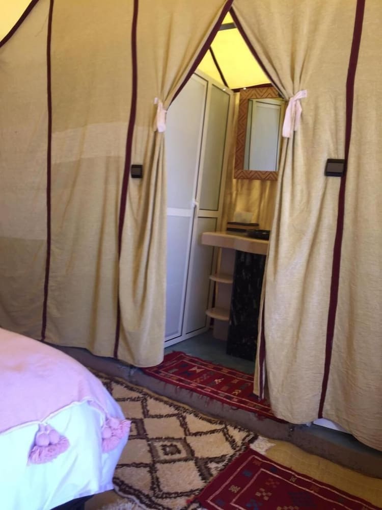 Galaxy Desert Camp Merzouga 10/37