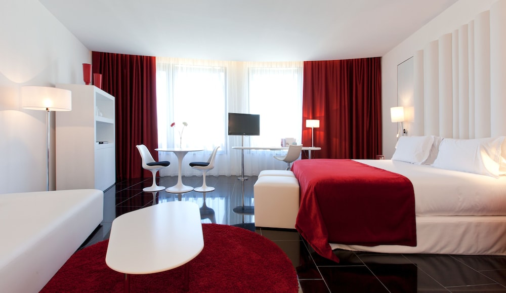 Porta Fira Hotel 36/60