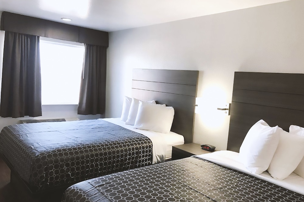Americas Best Value Inn & Suites San Antonio Arena District 8/21