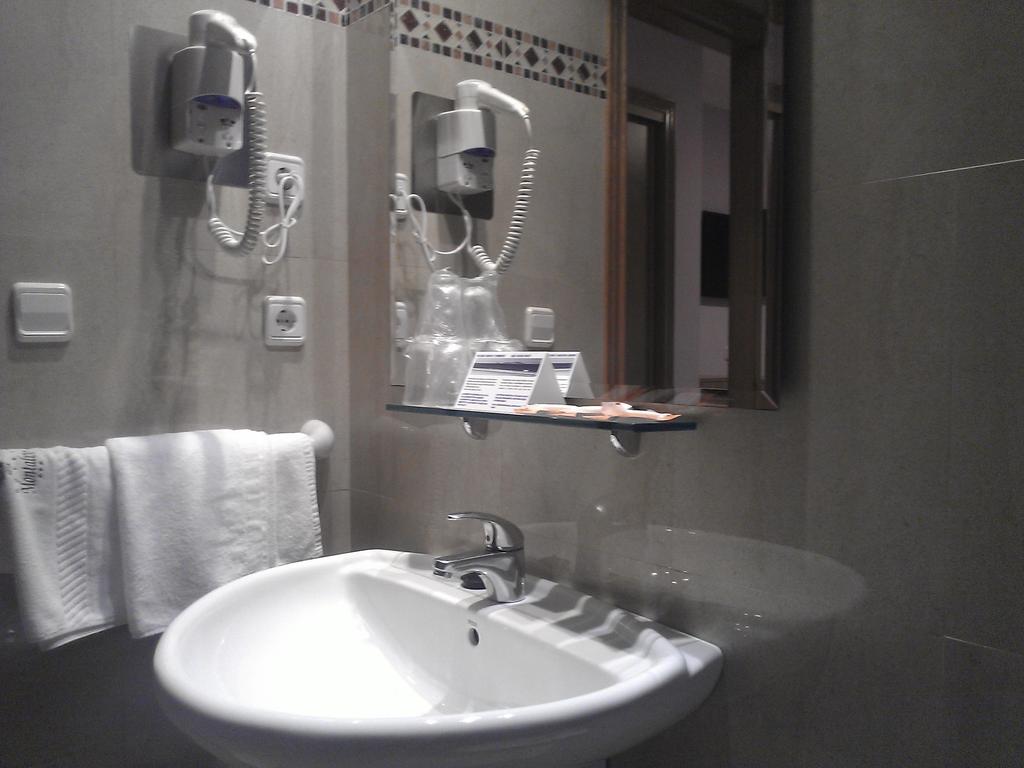 Duerming Montalvo Playa Hotel 32/32