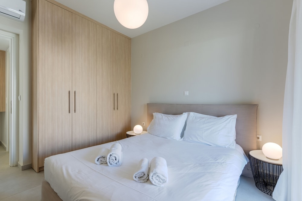 SUPERIOR, APARTMENT