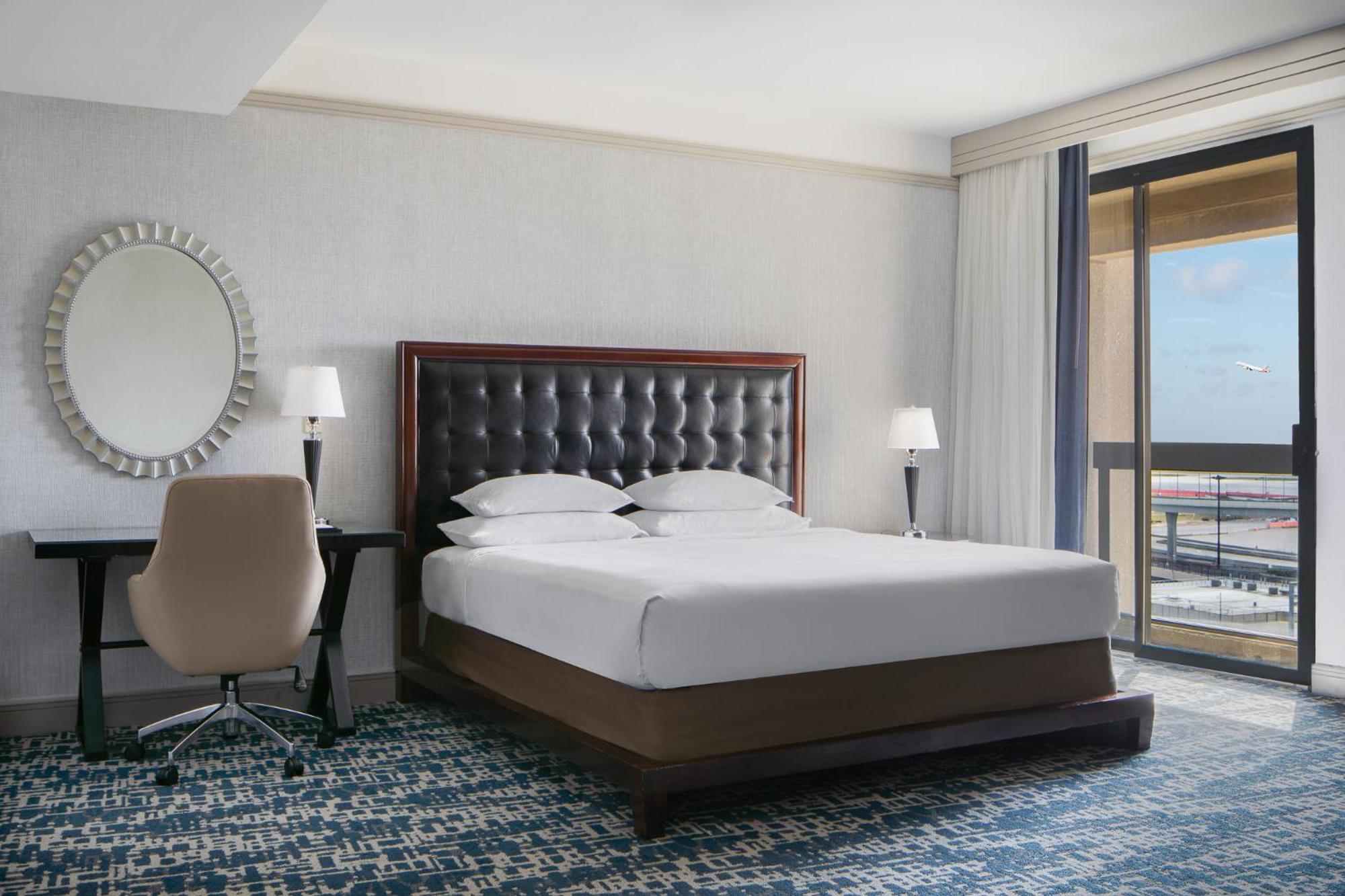 Vip, Suite, King Bed, Sofa