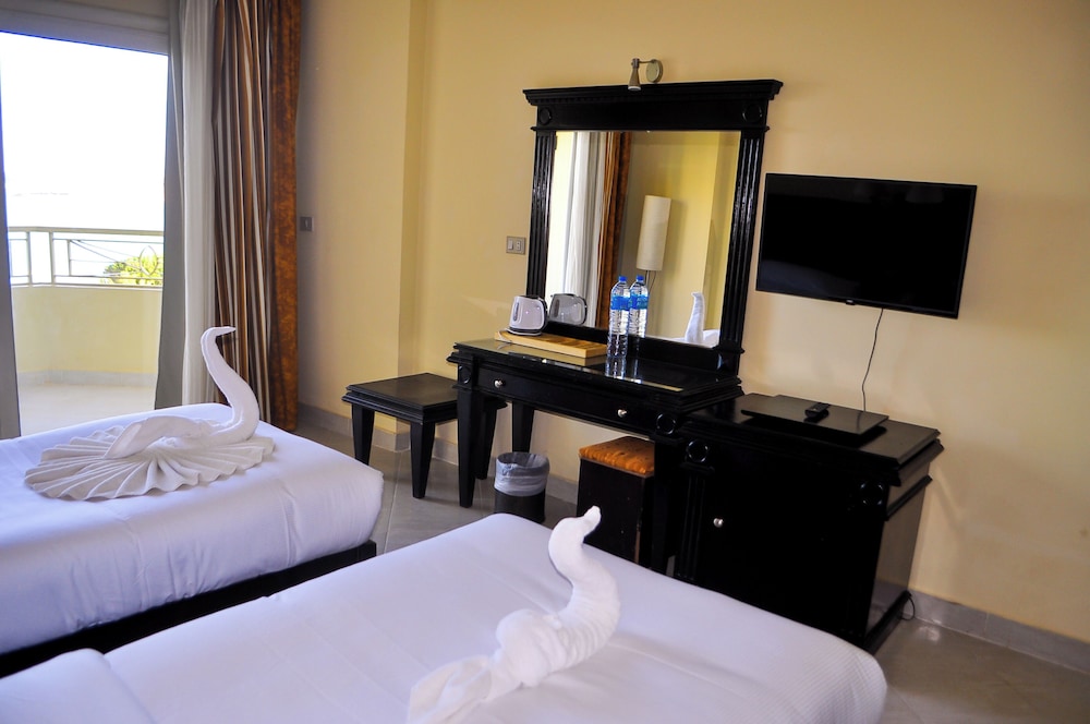 Magic Beach Hotel 16/50