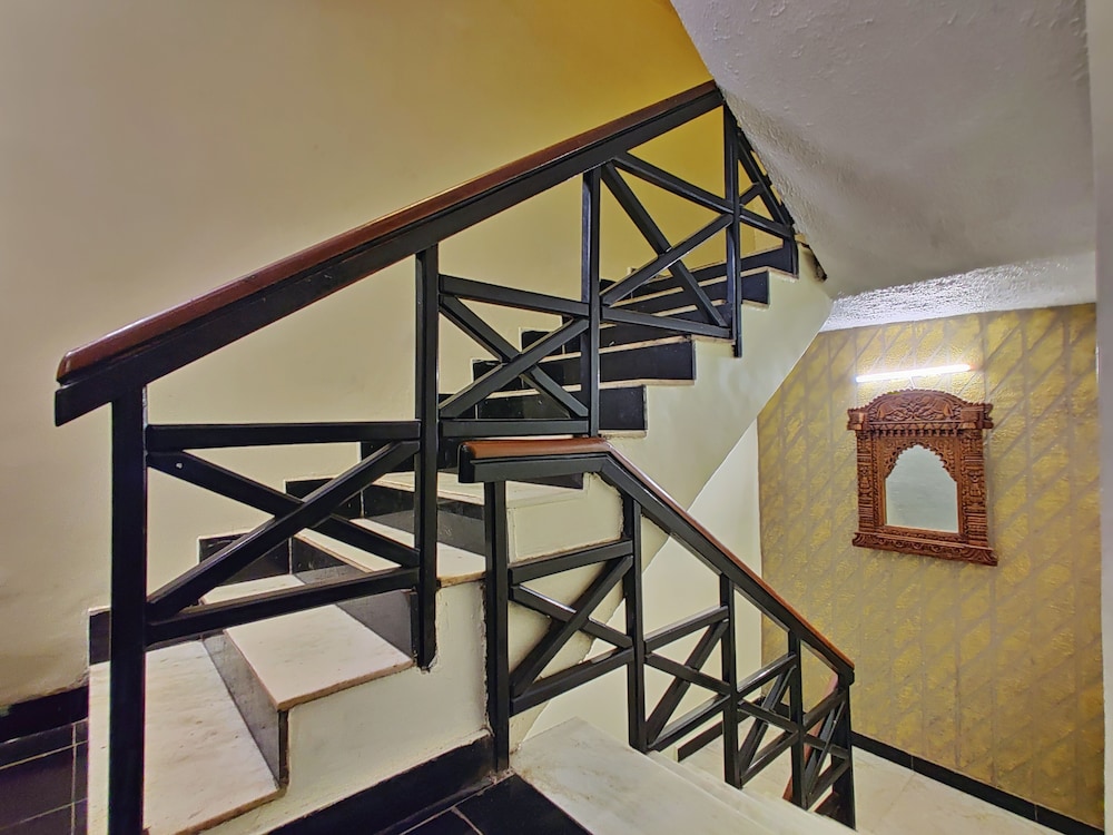 Hotel Pratap Heritage 26/50