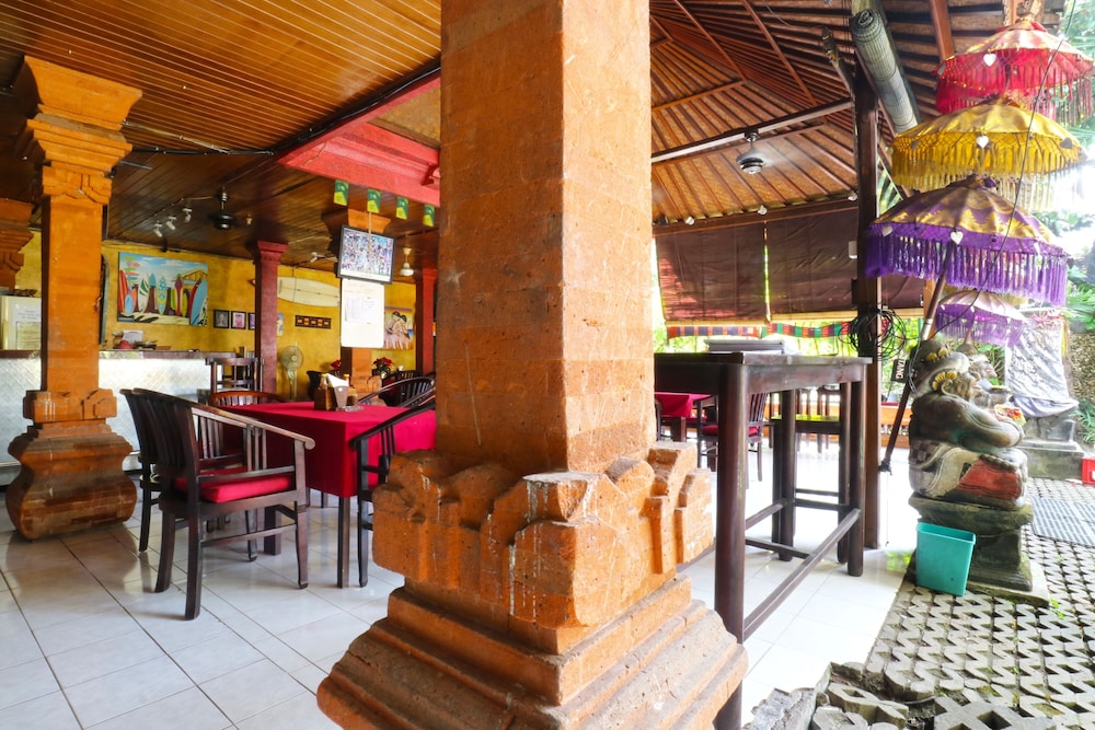 Bali Senia Hotel 34/42
