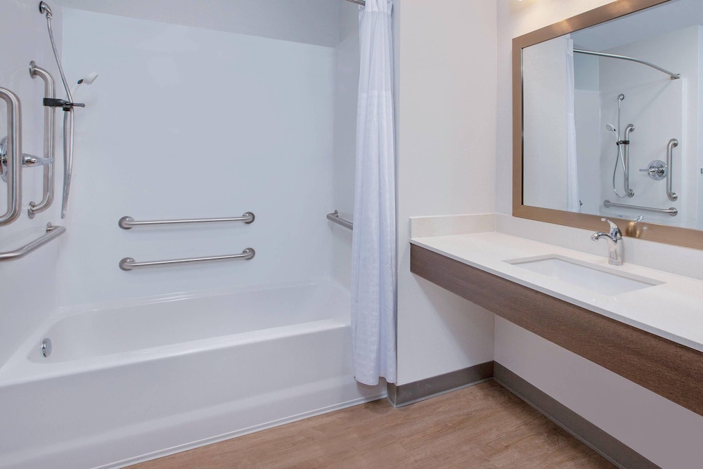 WoodSpring Suites Washington DC Northeast Greenbelt 19/24