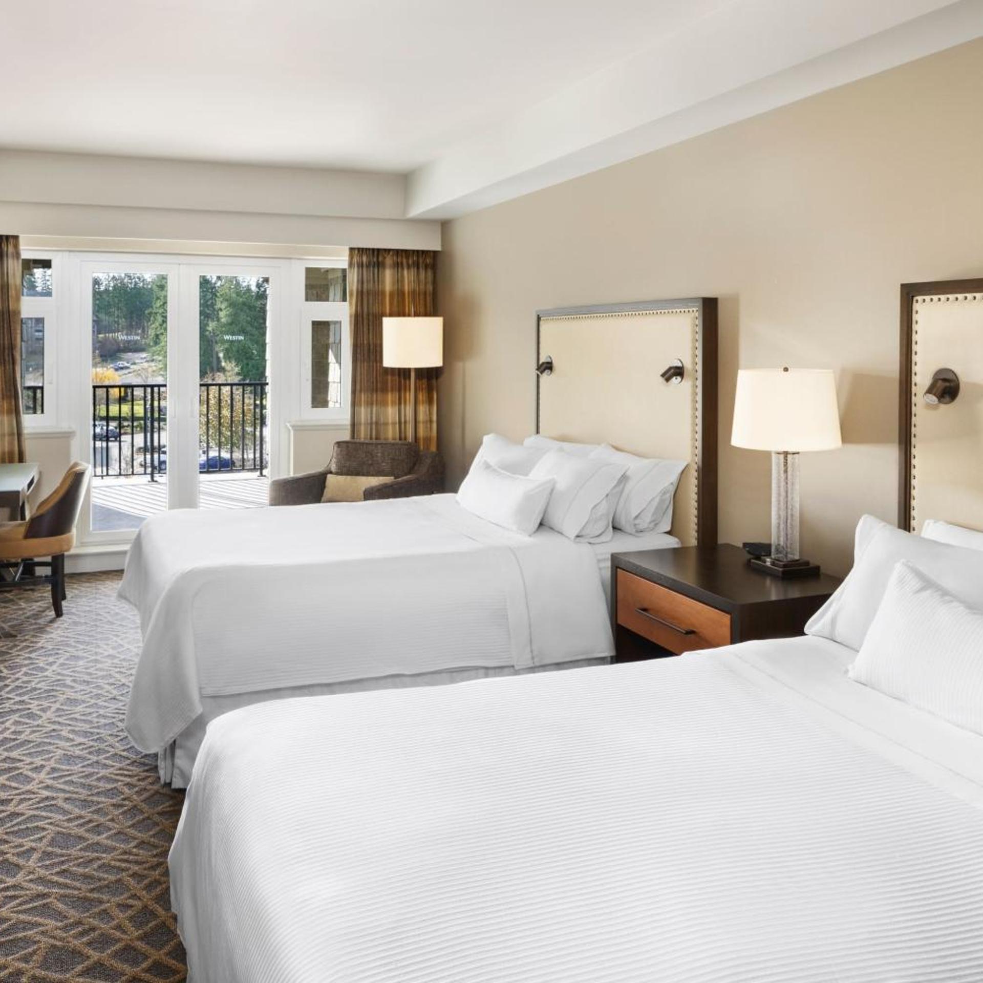 Deluxe, King Bed, Queen Bed, Resort View, Balcony