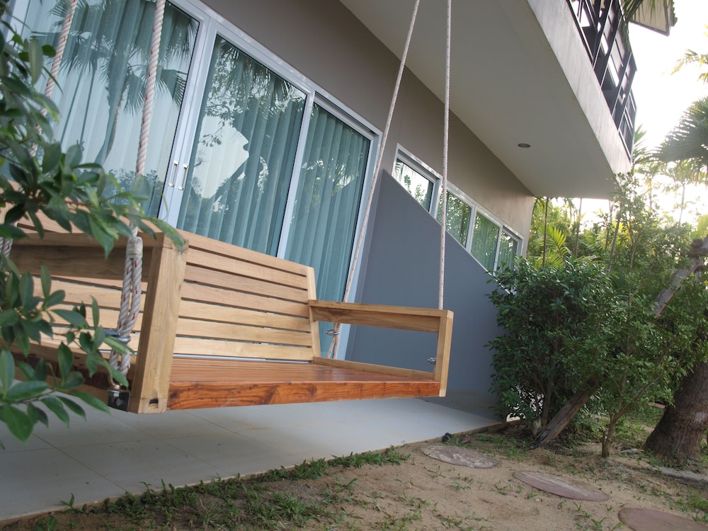 Taman Spa Resort 4/70