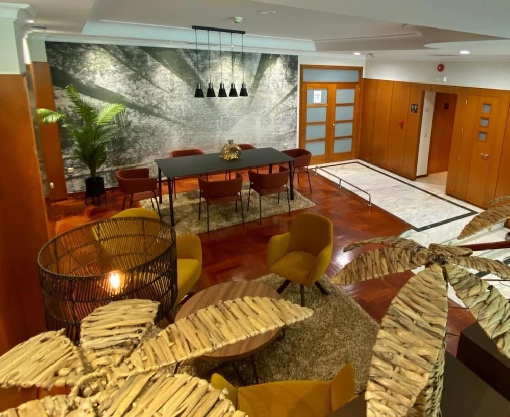 Ciudad de Compostela Hotel 12/22