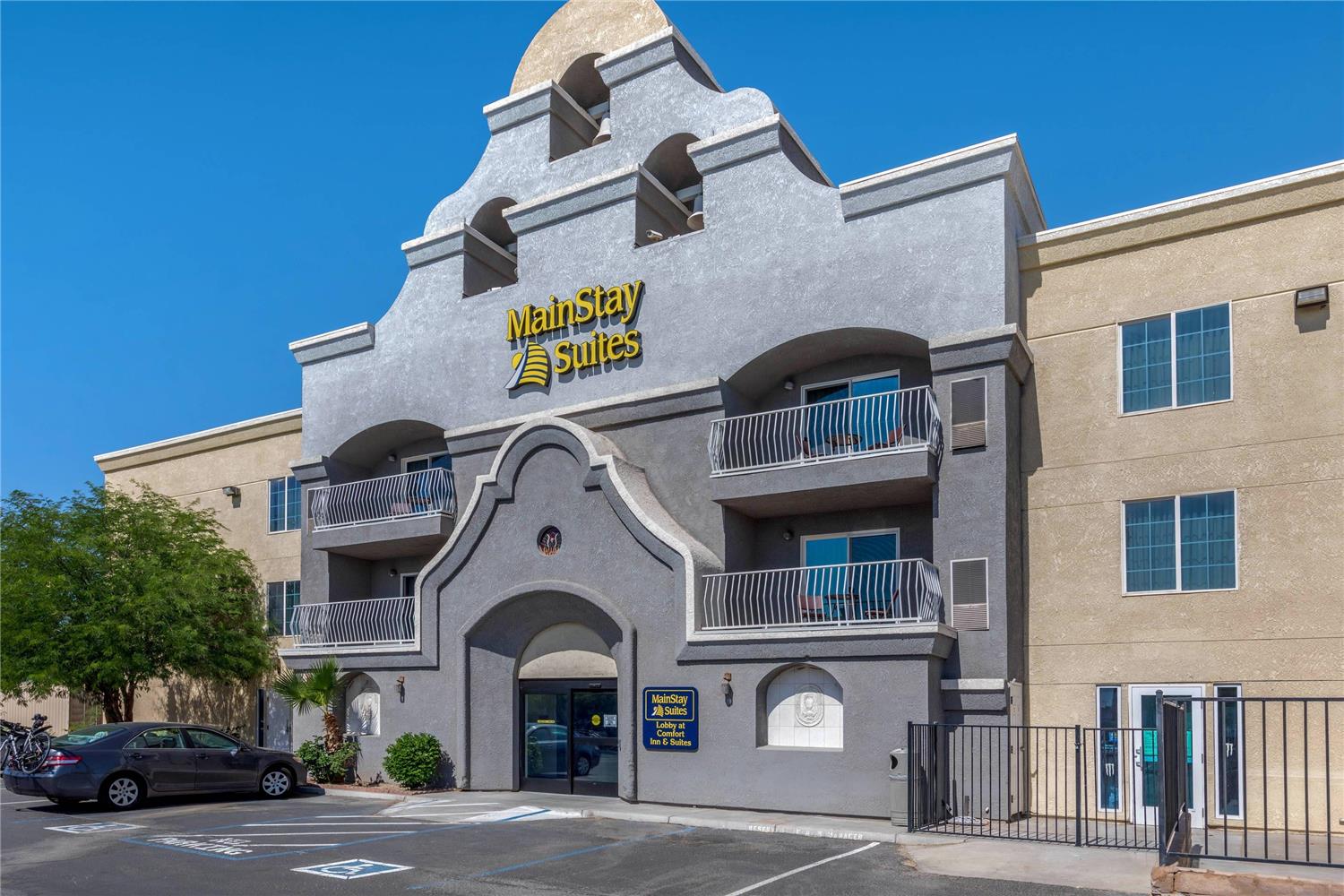 MainStay Suites El Centro I-8 20/23