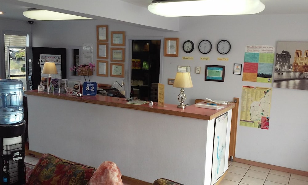 Motel Oasis Inn 40/56