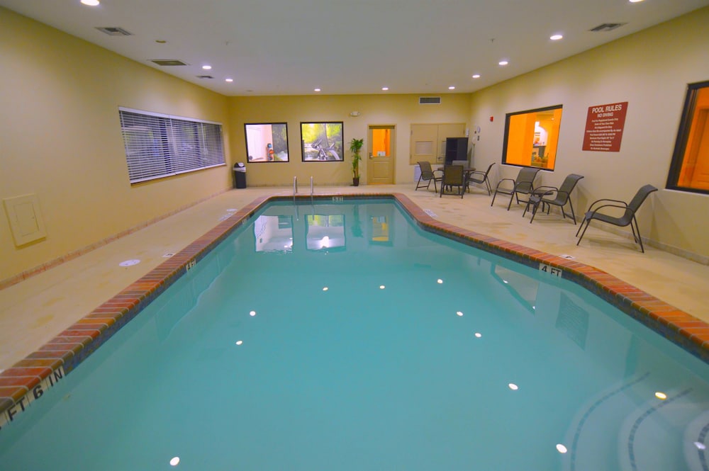 Best Western Franklin Town Center Hotel & Suites 4/34