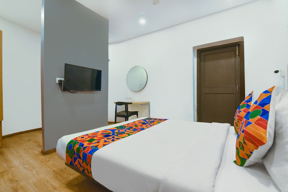 Akash Ganga Hotel 20/48