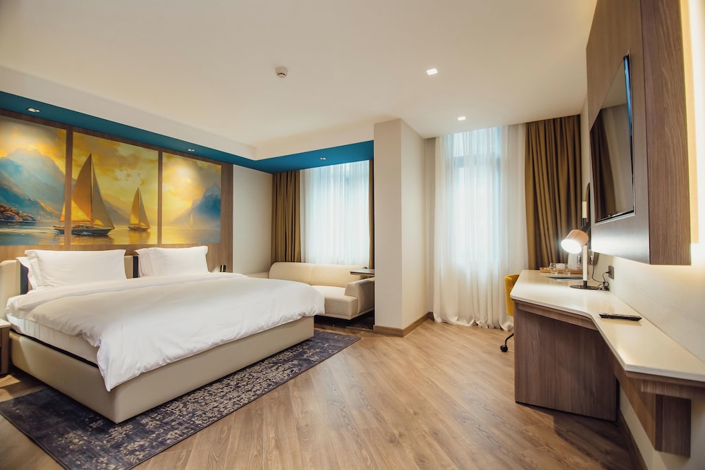 La Quinta by Wyndham Batumi 22/70