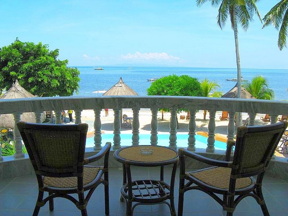 Linaw Beach Resort 3/73