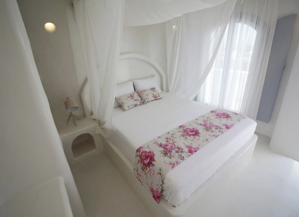 Superior, Villa, Queen Bed, Two Story, Sofa, Hot Tub