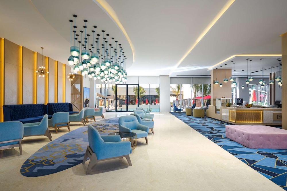 Maani Muscat Hotel & Suites 7/59