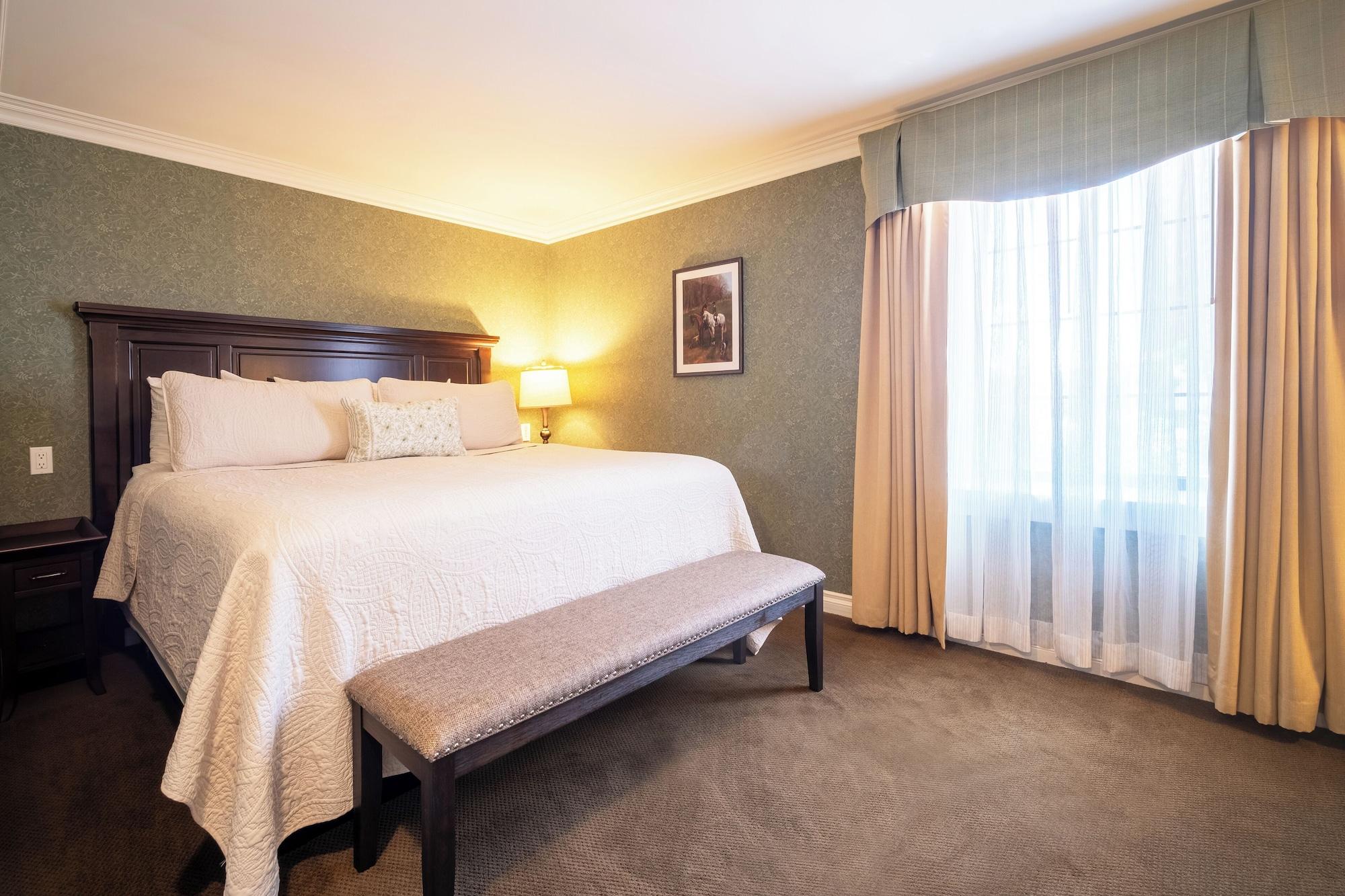 2 Bedrooms, Suite