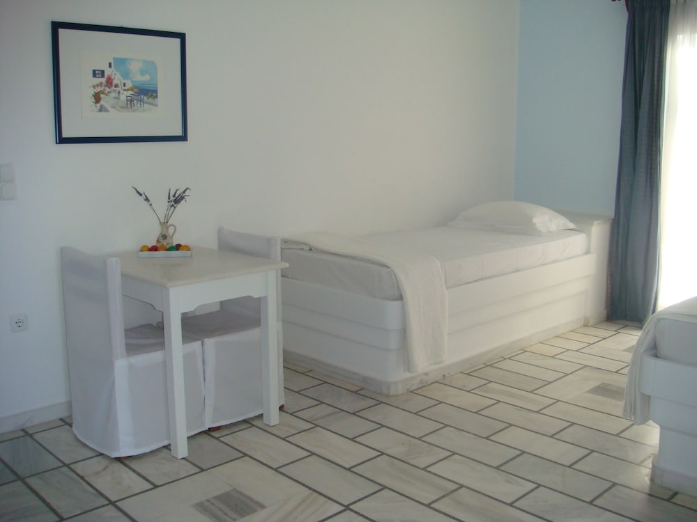 Nissiotiko Hotel 26/62