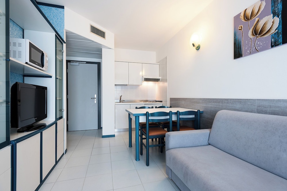 Aparthotel Imperial 14/40