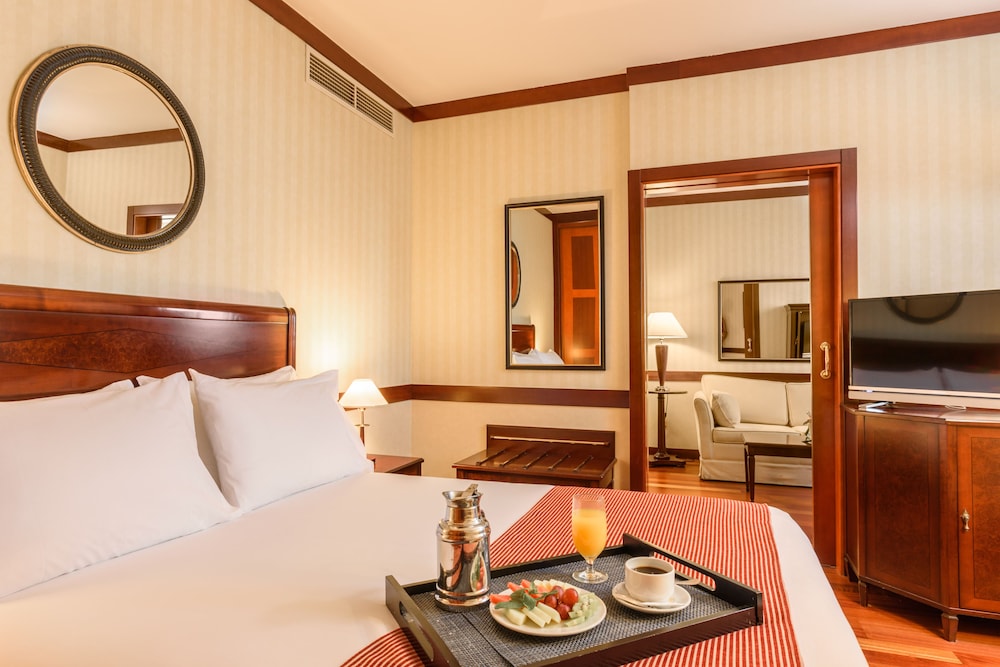 Eurostars Gran Hotel Santiago 40/71