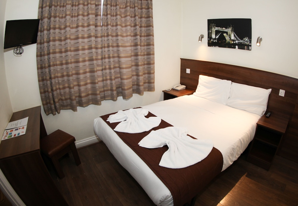ASCOT HYDE PARK HOTEL 26/58