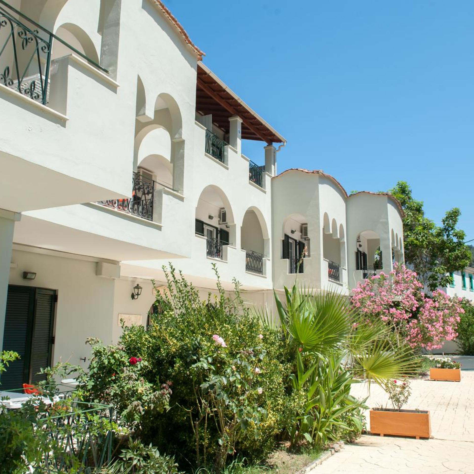 Vassilis Paradise Garden 59/67