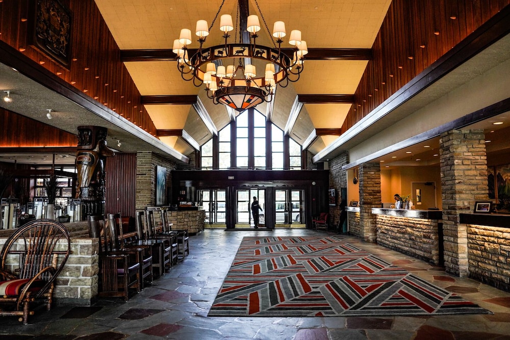 Fairmont Jasper Park Lodge 10/79