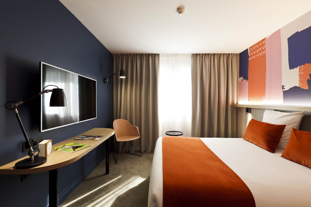 MERCURE LYON CHARBONNIERES 10/50